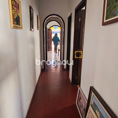 Casa com 200m², 3 quartos (sendo 1 suíte), 3 garagens, no bairro Jardim Atlântico em Florianópolis