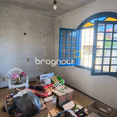 Casa com 200m², 3 quartos (sendo 1 suíte), 3 garagens, no bairro Jardim Atlântico em Florianópolis