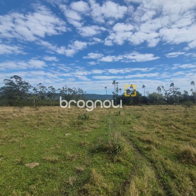 Terreno, no bairro Ratones em Florianópolis