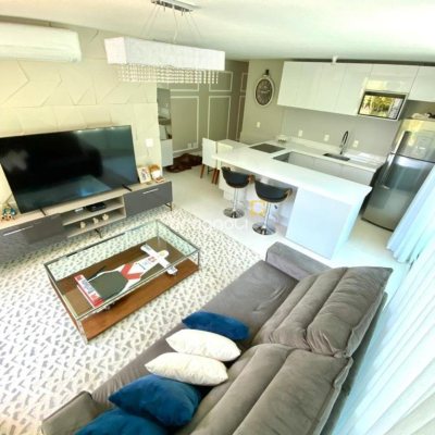 Apartamento com 73m², 1 quarto (sendo 1 suíte), 1 garagem, no bairro Canajurê em Florianópolis