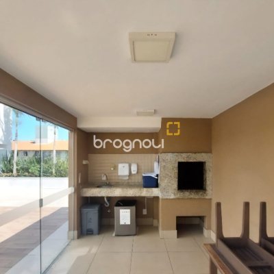 Apartamento com 70m², 2 quartos (sendo 1 suíte), 1 garagem, no bairro Capoeiras em Florianópolis