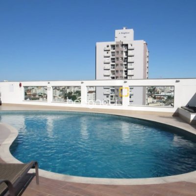 Apartamento com 70m², 2 quartos (sendo 1 suíte), 1 garagem, no bairro Capoeiras em Florianópolis