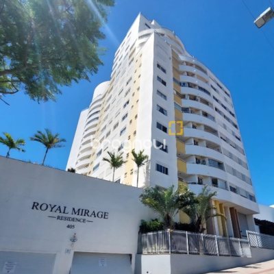 Apartamento com 70m², 2 quartos (sendo 1 suíte), 1 garagem, no bairro Capoeiras em Florianópolis