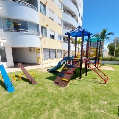 Apartamento com 70m², 2 quartos (sendo 1 suíte), 1 garagem, no bairro Capoeiras em Florianópolis