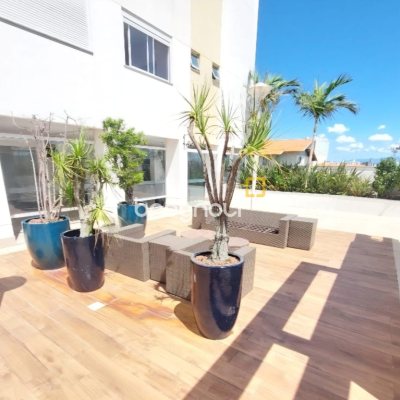 Apartamento com 70m², 2 quartos (sendo 1 suíte), 1 garagem, no bairro Capoeiras em Florianópolis