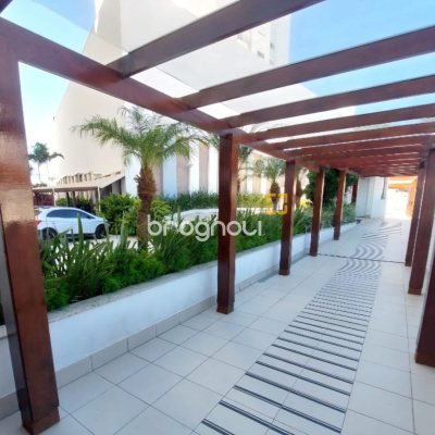 Apartamento com 70m², 2 quartos (sendo 1 suíte), 1 garagem, no bairro Capoeiras em Florianópolis