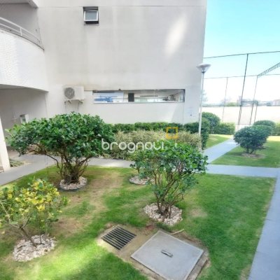 Apartamento com 70m², 2 quartos (sendo 1 suíte), 1 garagem, no bairro Capoeiras em Florianópolis