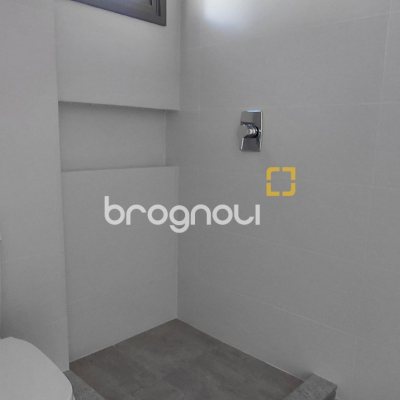 Apartamento com 120m², 2 quartos (sendo 2 suítes), 2 garagens, no bairro João Paulo em Florianópolis