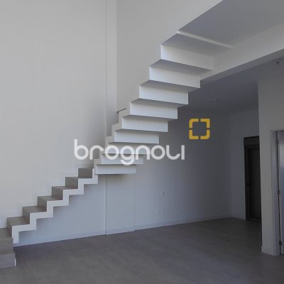 Apartamento com 120m², 2 quartos (sendo 2 suítes), 2 garagens, no bairro João Paulo em Florianópolis
