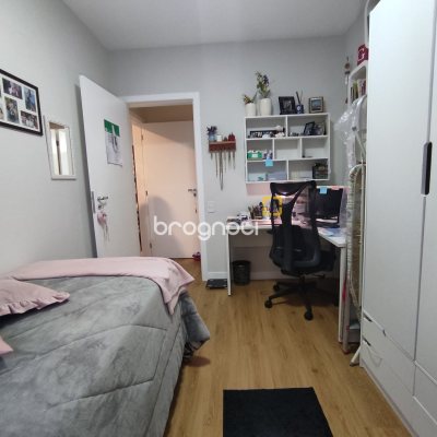 Apartamento com 57m², 2 quartos, 1 garagem, no bairro Itacorubi em Florianópolis