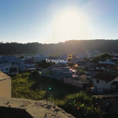 Apartamento com 53m², 1 quarto, 1 garagem, no bairro Ingleses em Florianópolis