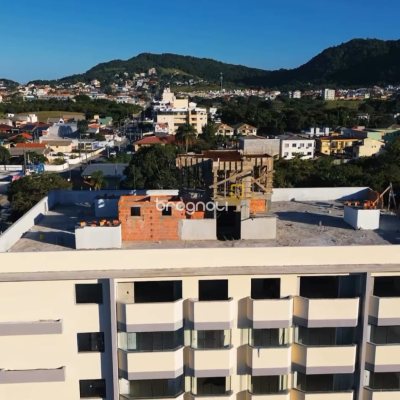 Apartamento com 53m², 1 quarto, 1 garagem, no bairro Ingleses em Florianópolis