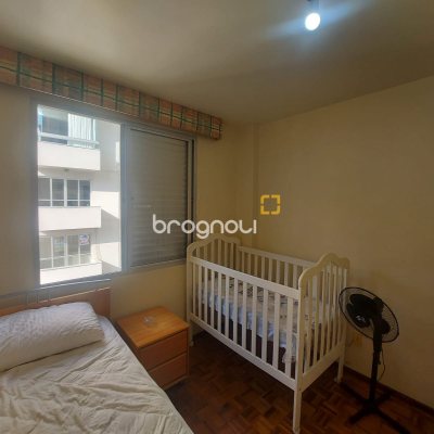 Apartamento com 84m², 3 quartos (sendo 1 suíte), no bairro Centro em Florianópolis