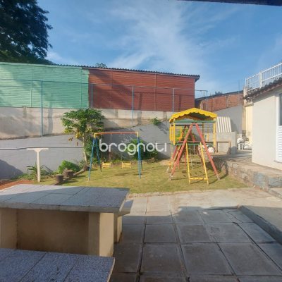 Apartamento com 84m², 3 quartos (sendo 1 suíte), no bairro Centro em Florianópolis