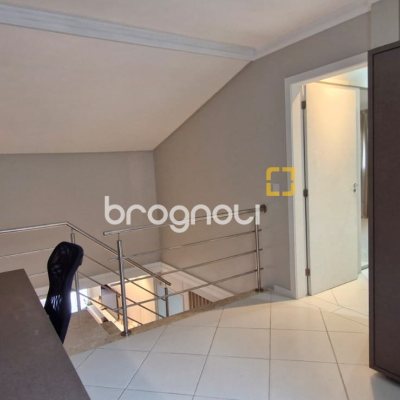 Cobertura com 263m², 4 quartos (sendo 2 suítes), 2 garagens, no bairro Ingleses em Florianópolis