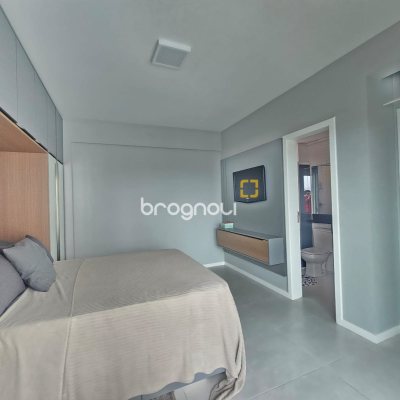 Apartamento com 98m², 3 quartos (sendo 1 suíte), 1 garagem, no bairro Barreiros em São José