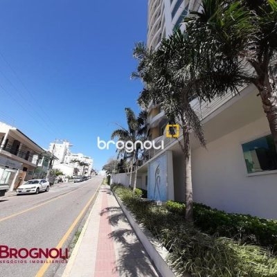 Apartamento com 98m², 3 quartos (sendo 1 suíte), 1 garagem, no bairro Barreiros em São José