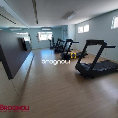 Apartamento com 98m², 3 quartos (sendo 1 suíte), 1 garagem, no bairro Barreiros em São José