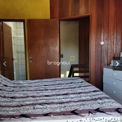 Casa com 150m², 5 quartos (sendo 1 suíte), 3 garagens, no bairro Ingleses em Florianópolis