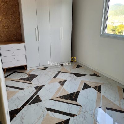 Apartamento com 60m², 2 quartos (sendo 1 suíte), 1 garagem, no bairro Ingleses em Florianópolis