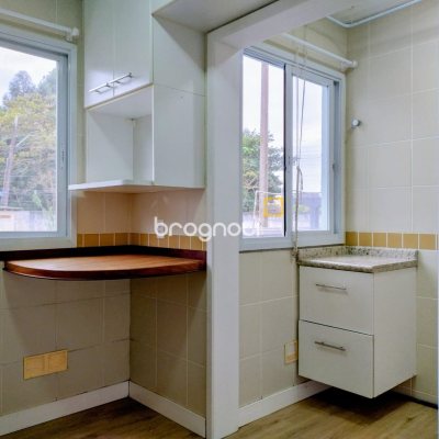 Apartamento com 69m², 3 quartos (sendo 1 suíte), 1 garagem, no bairro Canasvieiras em Florianópolis