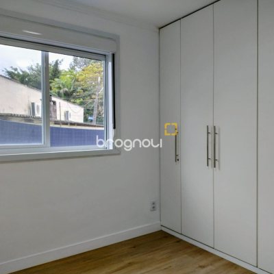Apartamento com 69m², 3 quartos (sendo 1 suíte), 1 garagem, no bairro Canasvieiras em Florianópolis