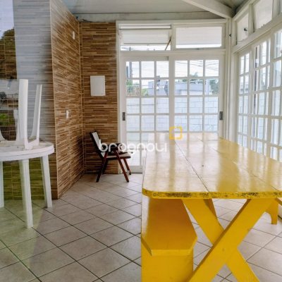Apartamento com 69m², 3 quartos (sendo 1 suíte), 1 garagem, no bairro Canasvieiras em Florianópolis
