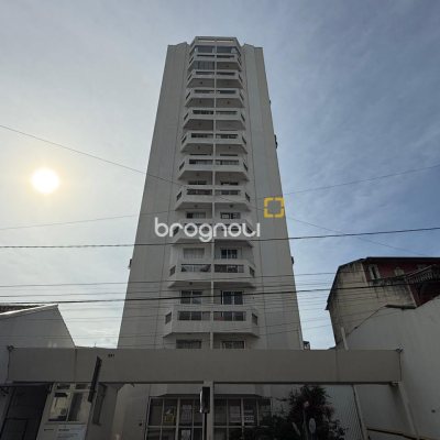 Studio com 23m², 1 quarto, 1 garagem, no bairro Centro em Florianópolis