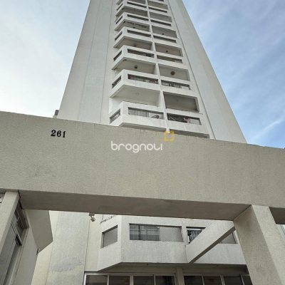 Studio com 23m², 1 quarto, 1 garagem, no bairro Centro em Florianópolis