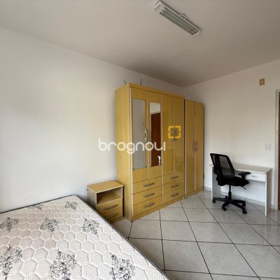 Studio com 23m², 1 quarto, 1 garagem, no bairro Centro em Florianópolis