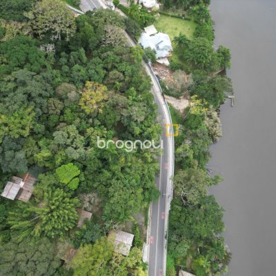 Terreno com 2310m², no bairro Lagoa da Conceição em Florianópolis