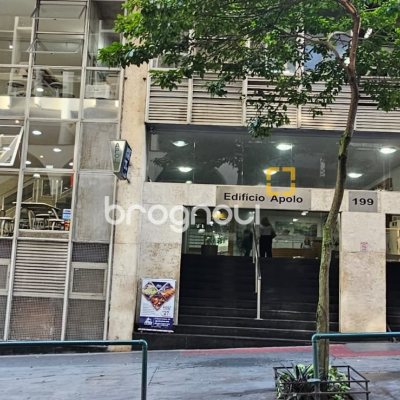 Sala com 60m², no bairro Centro em Florianópolis