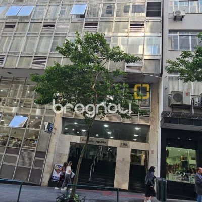 Sala com 60m², no bairro Centro em Florianópolis