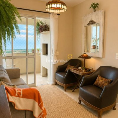 Apartamento com 78m², 2 quartos (sendo 1 suíte), 1 garagem, no bairro Costeira do Pirajubaé em Florianópolis