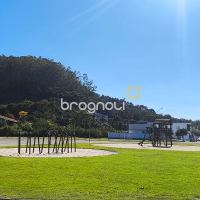27826 com 400m², no bairro Canasvieiras em Florianópolis