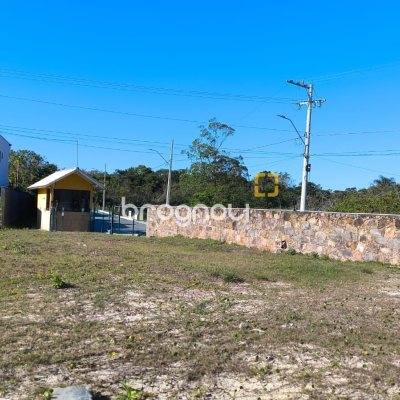27826 com 400m², no bairro Canasvieiras em Florianópolis