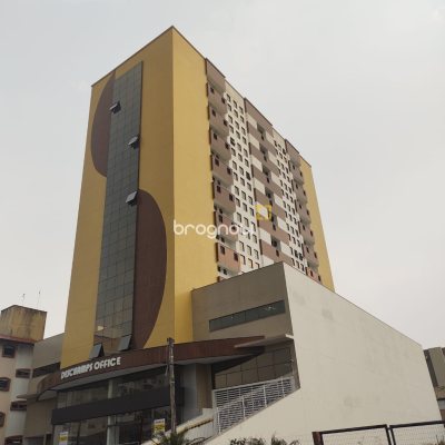 Sala com 29m², 1 garagem, no bairro Capoeiras em Florianópolis