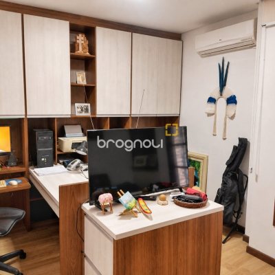 Casa com 284m², 5 quartos (sendo 1 suíte), 1 garagem, no bairro Saco dos Limões em Florianópolis