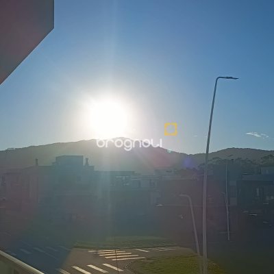 Casa com 248m², 3 quartos (sendo 3 suítes), 2 garagens, no bairro São João do Rio Vermelho em Florianópolis