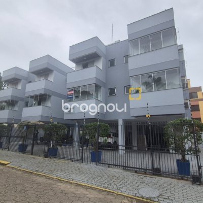 Apartamento com 42m², 1 quarto, 1 garagem, no bairro Canasvieiras em Florianópolis
