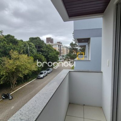 Apartamento com 42m², 1 quarto, 1 garagem, no bairro Canasvieiras em Florianópolis