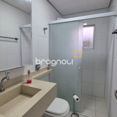Apartamento com 42m², 1 quarto, 1 garagem, no bairro Canasvieiras em Florianópolis