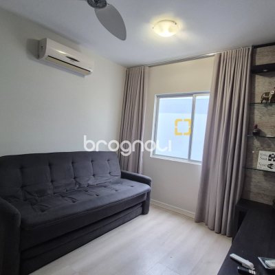 Apartamento com 42m², 1 quarto, 1 garagem, no bairro Canasvieiras em Florianópolis