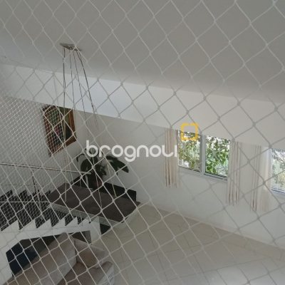 Casa de Condomínio com 248m², 4 quartos (sendo 3 suítes), 2 garagens, no bairro Vargem Pequena em Florianópolis