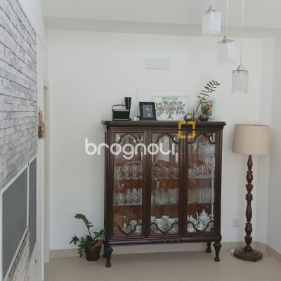 Casa de Condomínio com 248m², 4 quartos (sendo 3 suítes), 2 garagens, no bairro Vargem Pequena em Florianópolis