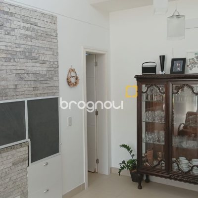 Casa de Condomínio com 248m², 4 quartos (sendo 3 suítes), 2 garagens, no bairro Vargem Pequena em Florianópolis