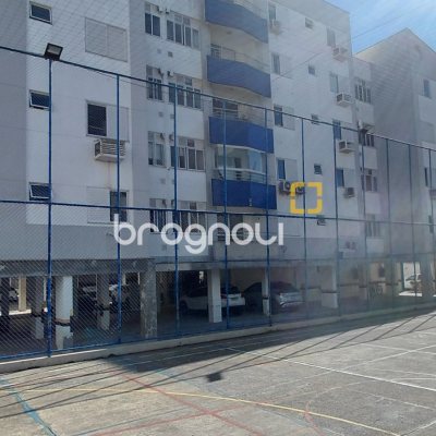 Apartamento com 76m², 2 quartos (sendo 1 suíte), 1 garagem, no bairro Abraão em Florianópolis