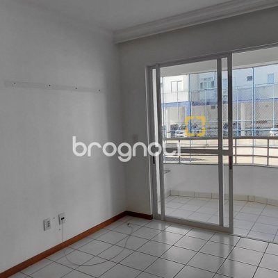 Apartamento com 76m², 2 quartos (sendo 1 suíte), 1 garagem, no bairro Abraão em Florianópolis