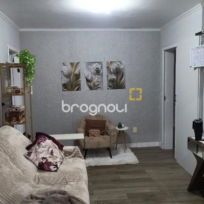 Casa com 307m², 4 quartos (sendo 2 suítes), 5 garagens, no bairro Campeche em Florianópolis