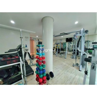 Cobertura com 166m², 4 quartos (sendo 3 suítes), 2 garagens, no bairro Trindade em Florianópolis